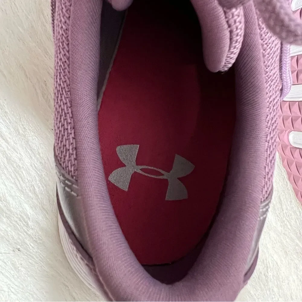 Under Armour Purple Lightweight Breathable Lace Up Running Shoes‎ -- BB167